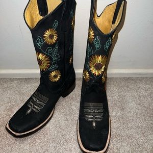Chaparral Western Boots